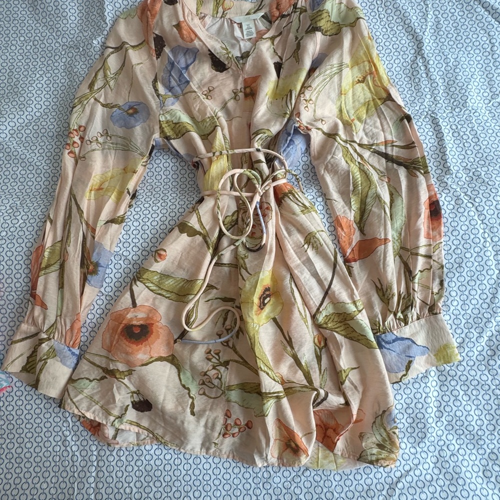 H&M Pastel Floral Blouse